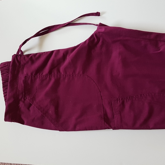 Scrubstar maroon scrub set - Picture 3 of 3